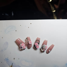 Load image into Gallery viewer, Sophisticated Floral Press-On Nail Art with Mid-Length Fit
